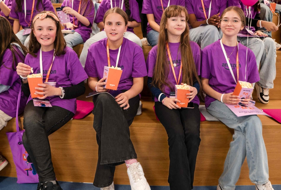 Gruppenbild vom Girls'Day bei Amazon